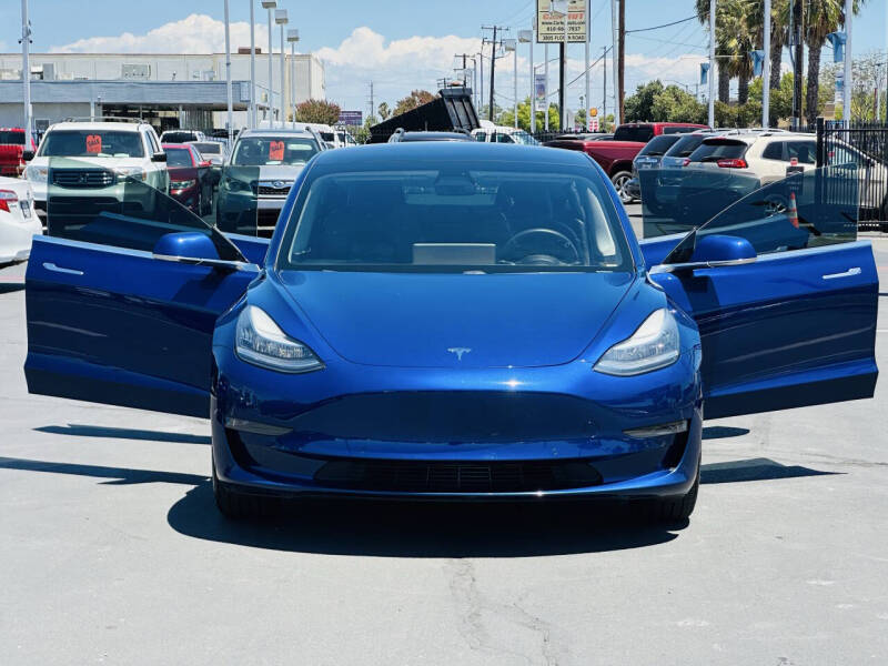 2020 Tesla Model 3 Standard Range Plus