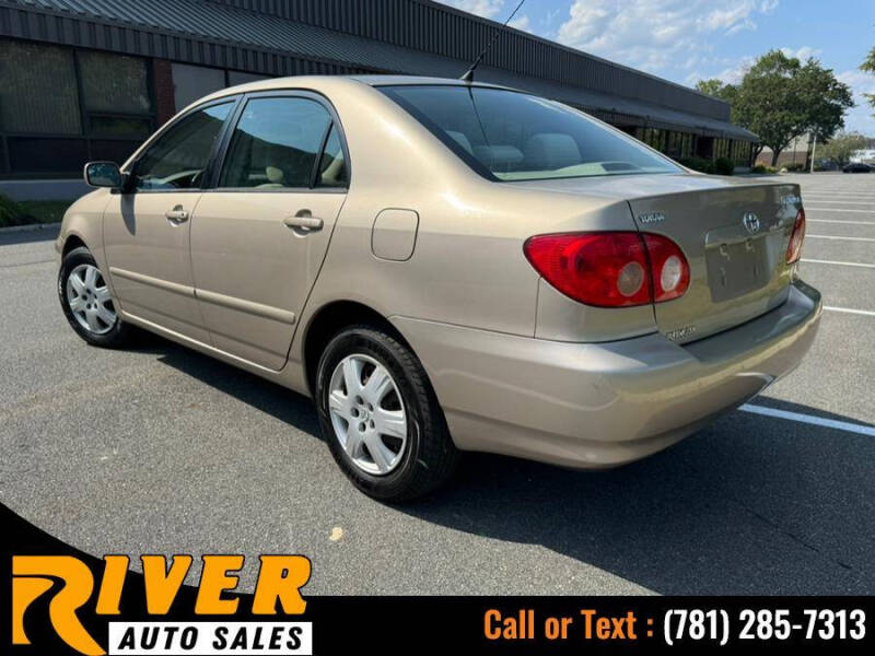 2005 Toyota Corolla