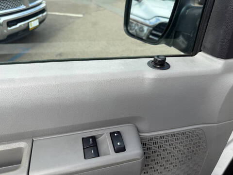 2013 Ford E-Series E-150