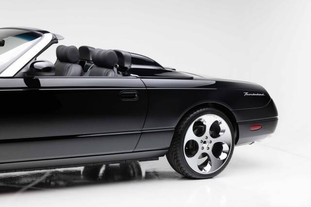 2002 Ford Thunderbird Deluxe