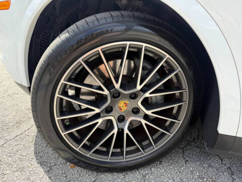 2019 Porsche Cayenne S
