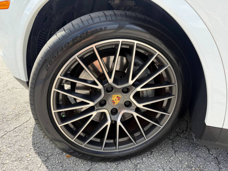 2019 Porsche Cayenne S