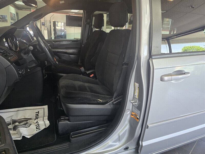 2017 Dodge Grand Caravan SE