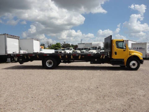 2013 Freightliner M2 106