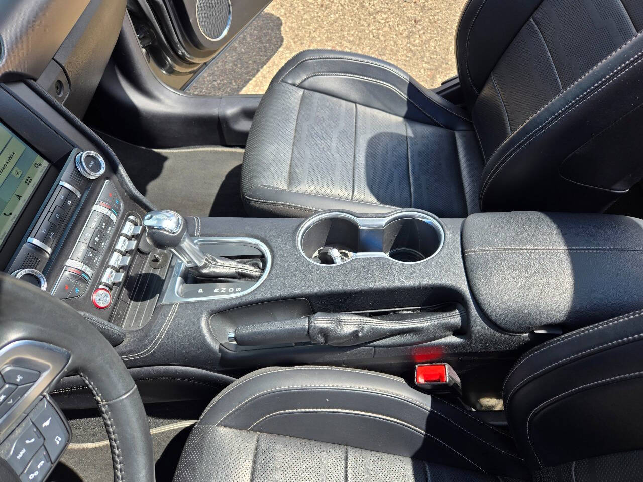 2019 Ford Mustang 123