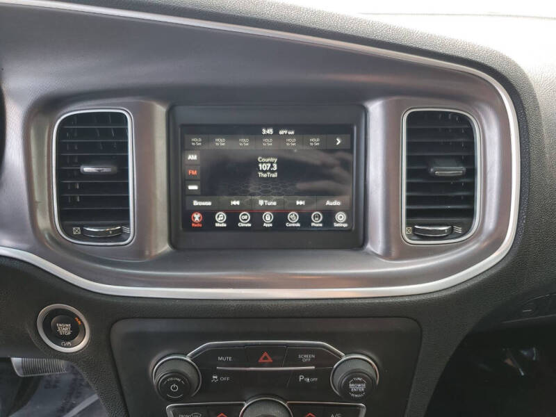 2019 Dodge Charger SXT