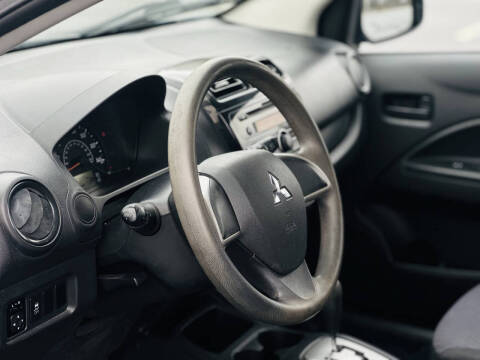 2017 Mitsubishi Mirage ES