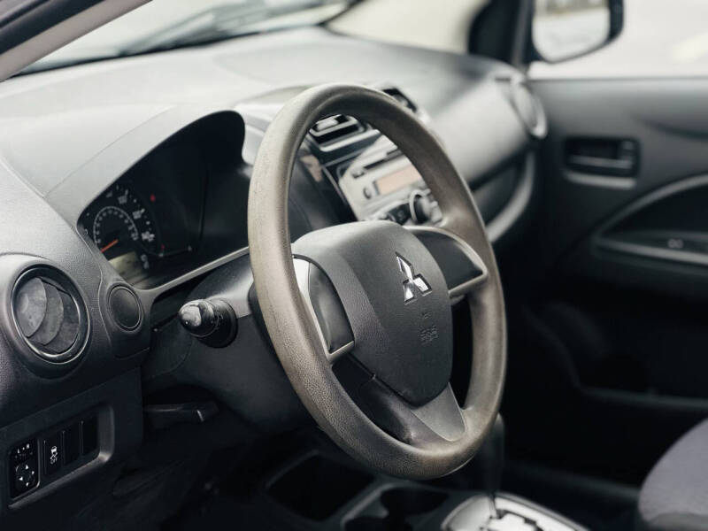 2017 Mitsubishi Mirage ES