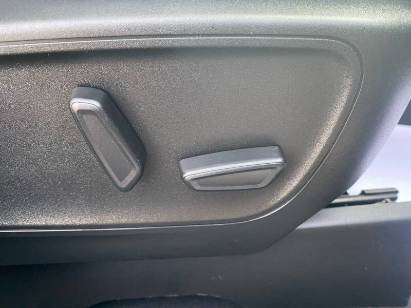 2023 Ford Escape Hybrid Platinum