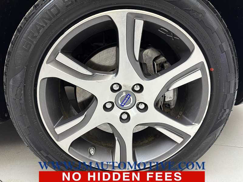 2012 Volvo XC70 T6 Platinum