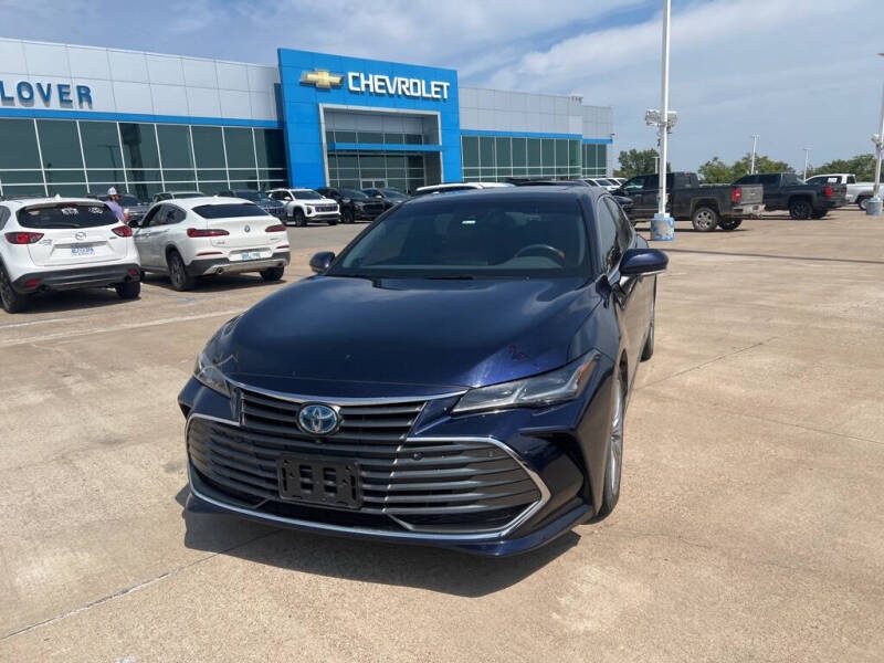 2022 Toyota Avalon Hybrid Limited
