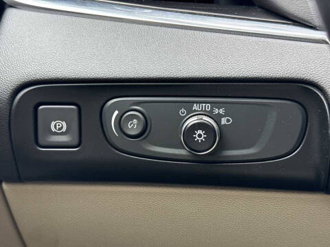2019 Buick Enclave Essence