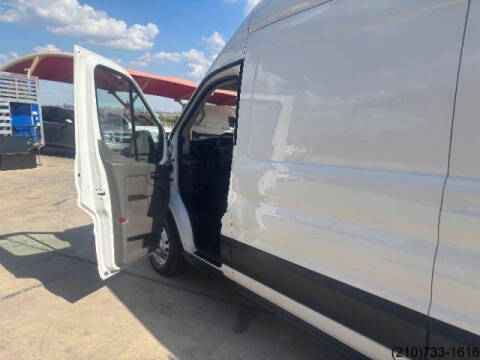 2023 Ford Transit 250