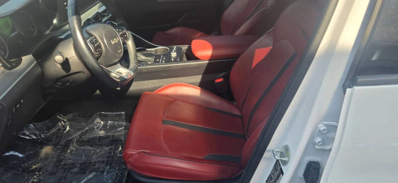 2022 Kia K5