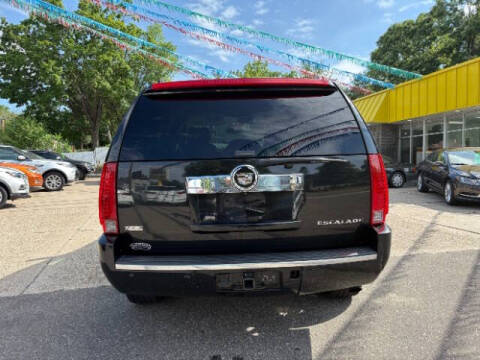 2010 Cadillac Escalade Premium