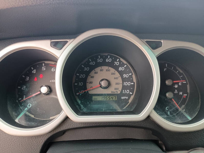 2004 Toyota 4Runner SR5