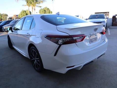 2021 Toyota Camry SE