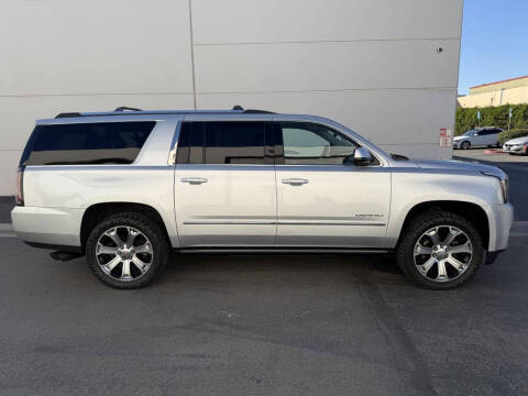 2017 GMC Yukon XL Denali