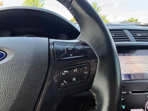 2018 Ford Explorer Sport