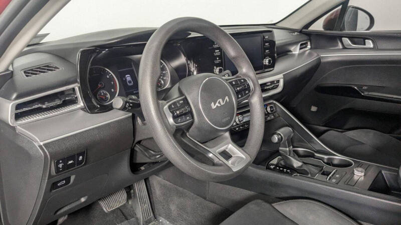 2022 Kia K5