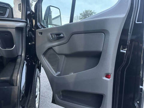 2023 Ford E-Transit 350