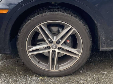 2019 Audi SQ5 3.0T quattro Premium Plus