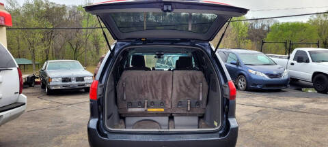 2008 Toyota Sienna LE 7-Passenger