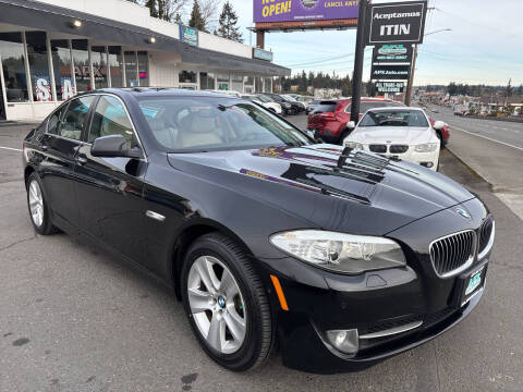 2013 BMW 5 Series for sale at APX Auto Brokers in Edmonds WA