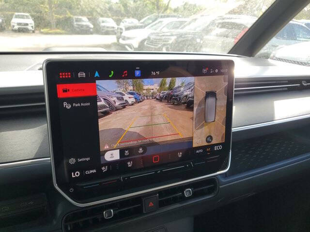 2025 Volkswagen ID. Buzz Pro S Plus 4Motion