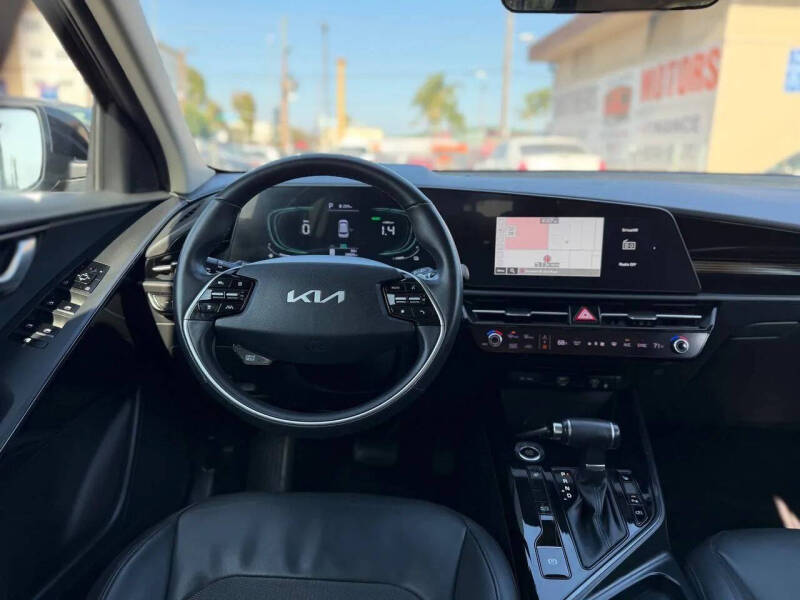 2023 Kia Niro