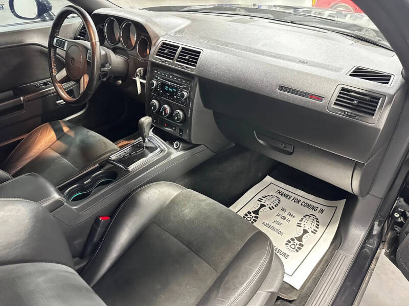 2009 Dodge Challenger SRT8