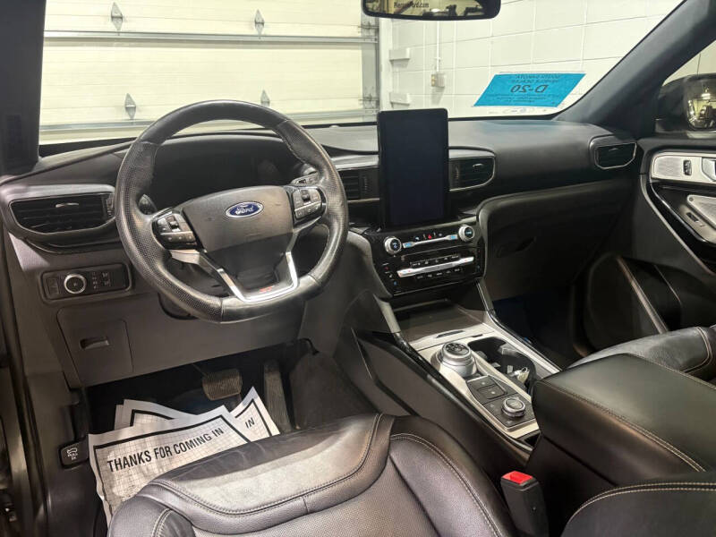 2021 Ford Explorer ST