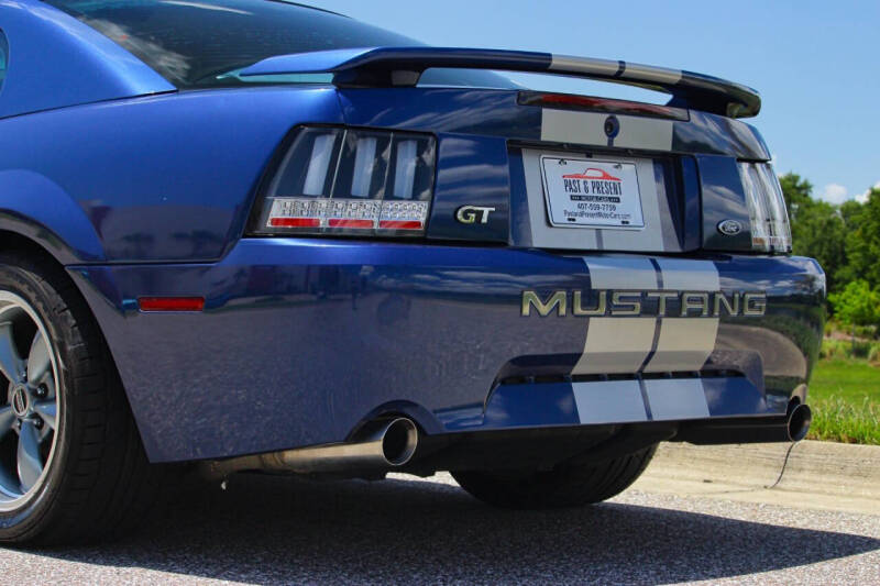 2003 Ford Mustang