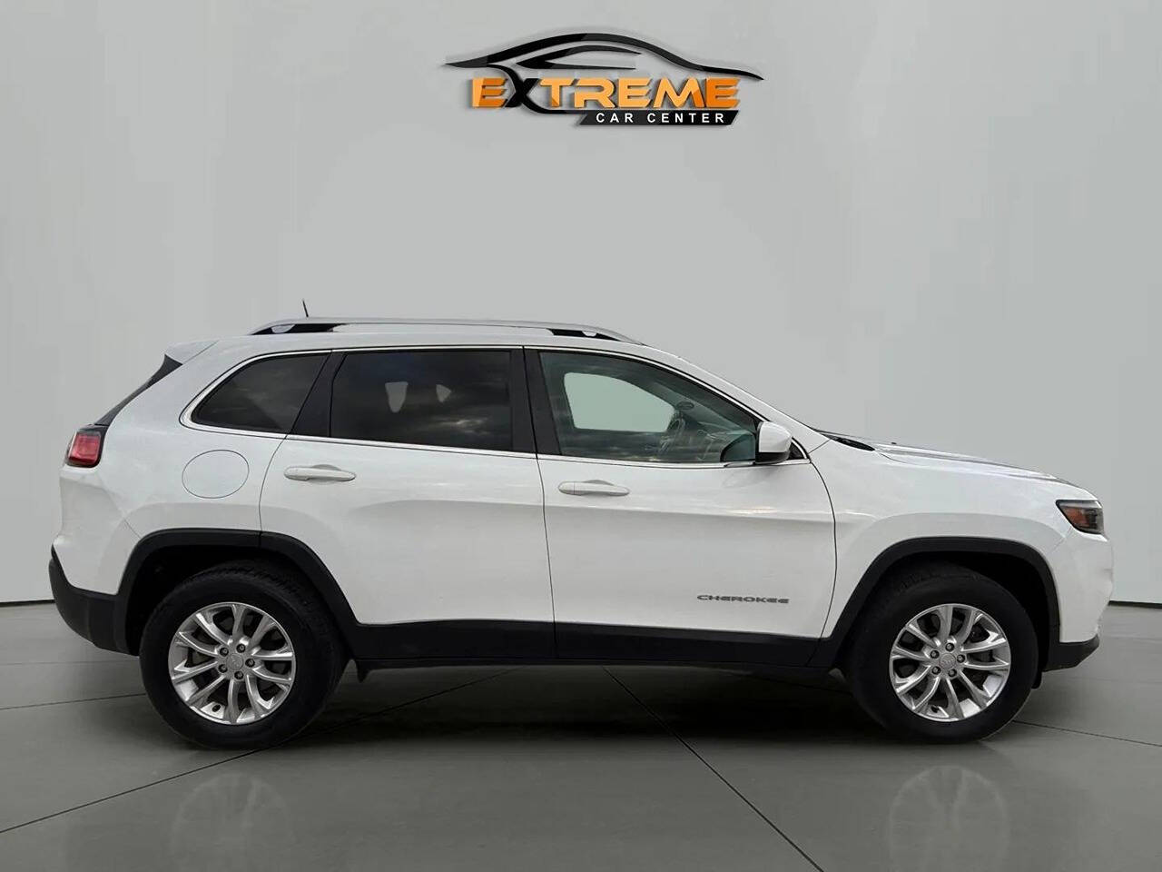 2019 Jeep Cherokee for sale at Extreme Car Center in Detroit, MI