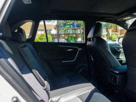 2024 Toyota RAV4 Hybrid XSE