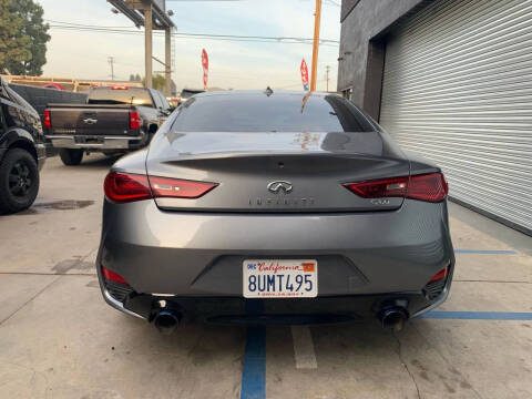 2018 Infiniti Q60