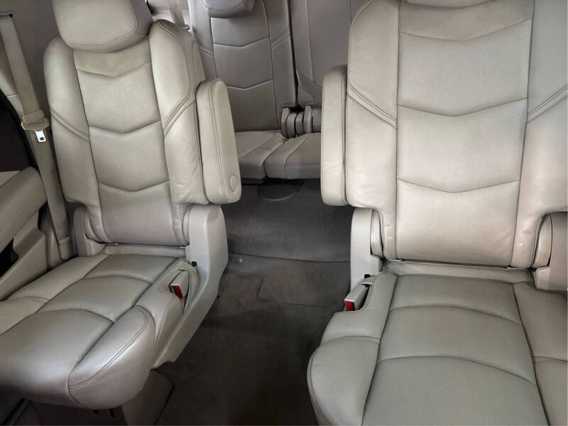 2017 Cadillac Escalade Premium Luxury