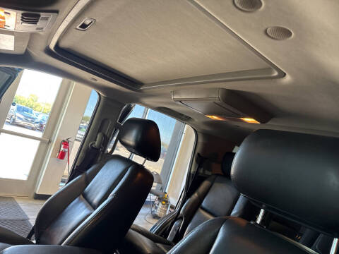 2011 Cadillac Escalade Luxury