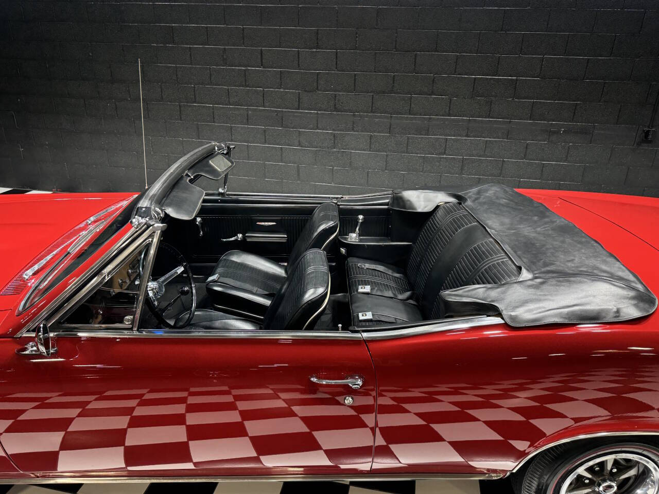 1966 Pontiac GTO 69
