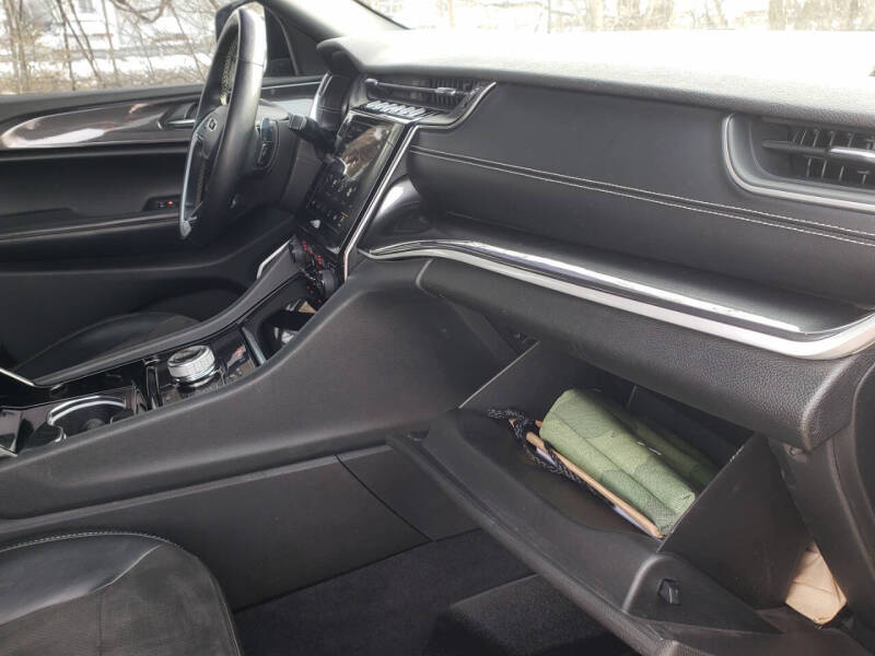 2021 Jeep Grand Cherokee L Altitude