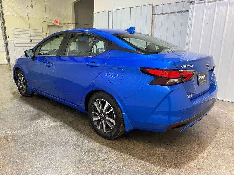 2020 Nissan Versa SV