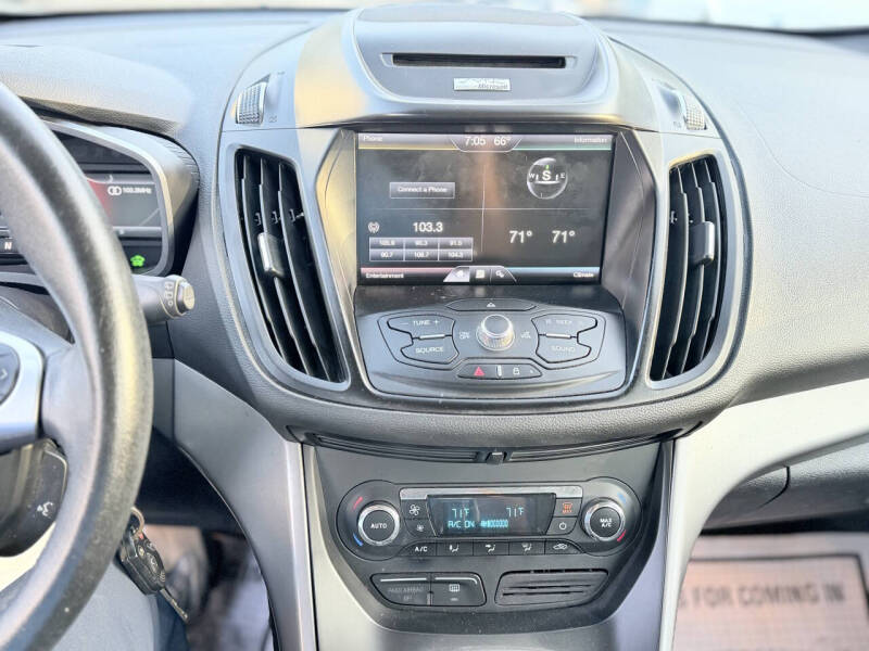 2013 Ford C-MAX Hybrid SE