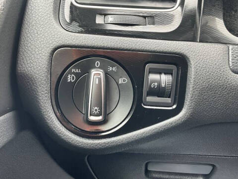 2016 Volkswagen Golf GTI