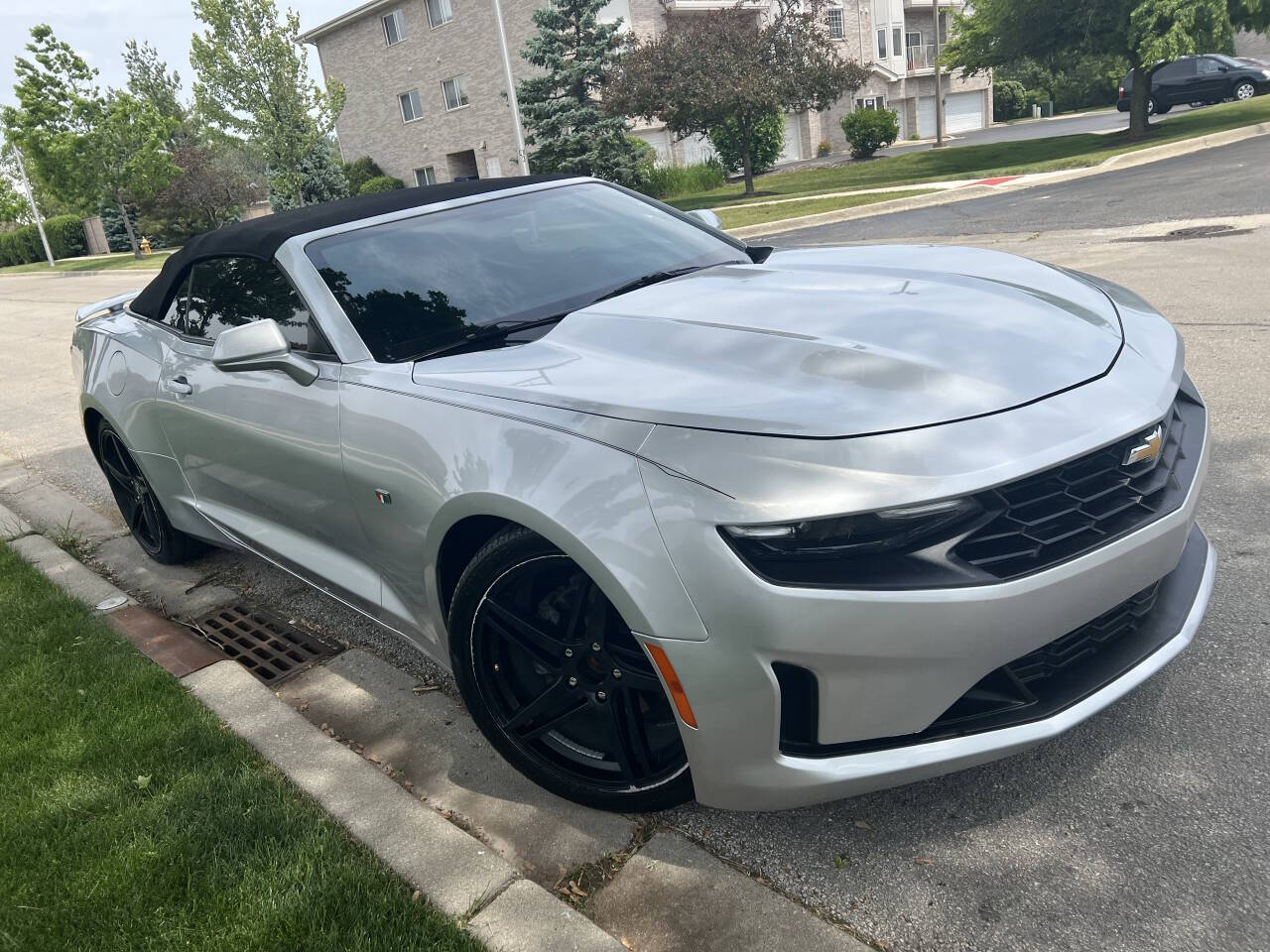 2019 Chevrolet Camaro LT 2dr Convertible w/1LT's photo