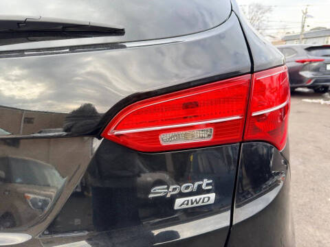 2016 Hyundai Santa Fe Sport 2.4L