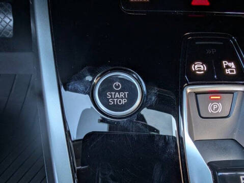 2025 Audi Q4 e-tron Premium Plus 45