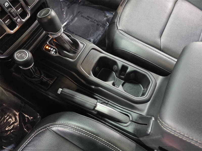 2022 Jeep Gladiator Overland