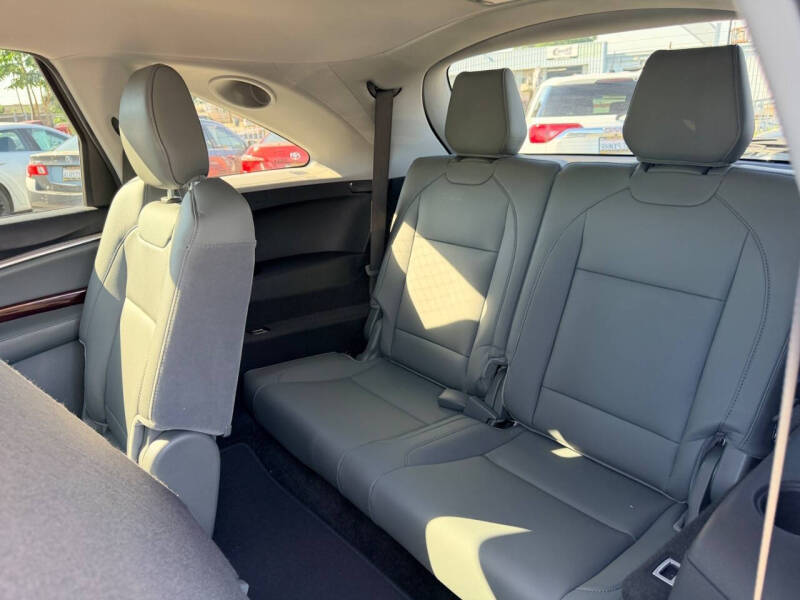 2015 Acura MDX w/Tech