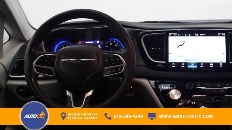 2023 Chrysler Pacifica Touring L