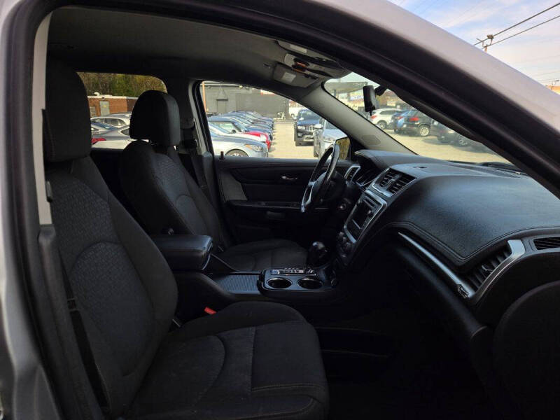 2016 GMC Acadia SLE-1